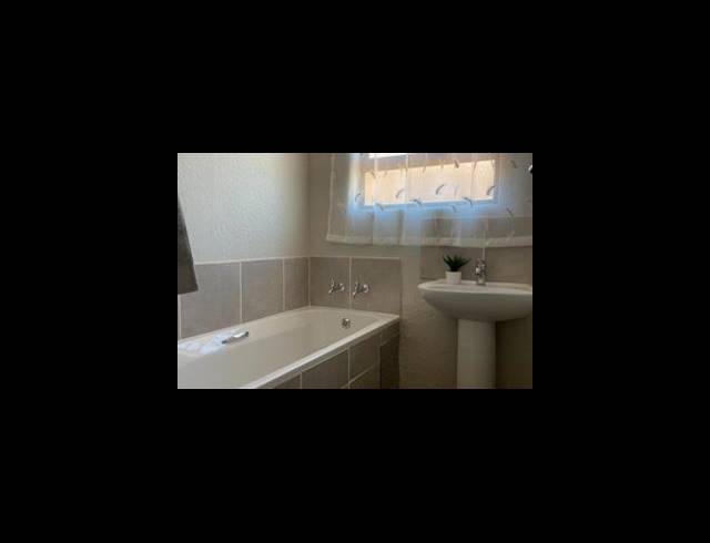 2 BEDROOM HOUSE FOR SALE IN SOSHANGUVE VV